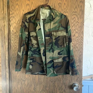 Vintage Army Camouflage Jacket‎